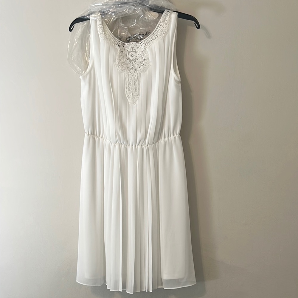 Jessica Simpson White Mini Dress